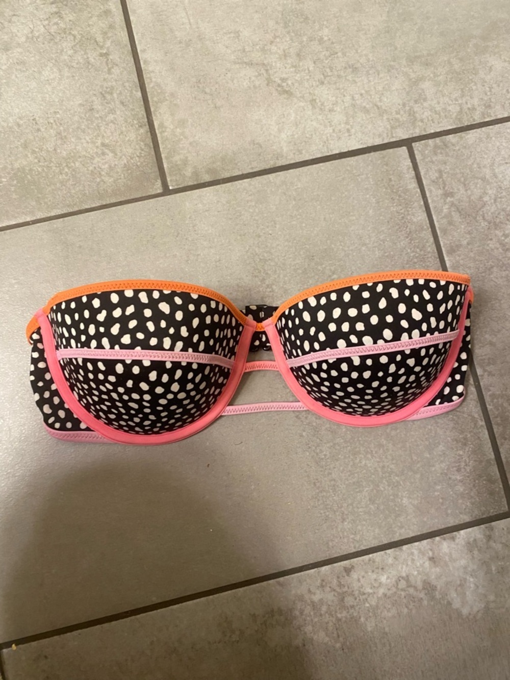 Victoria Secret‎ Strapless Swim Top